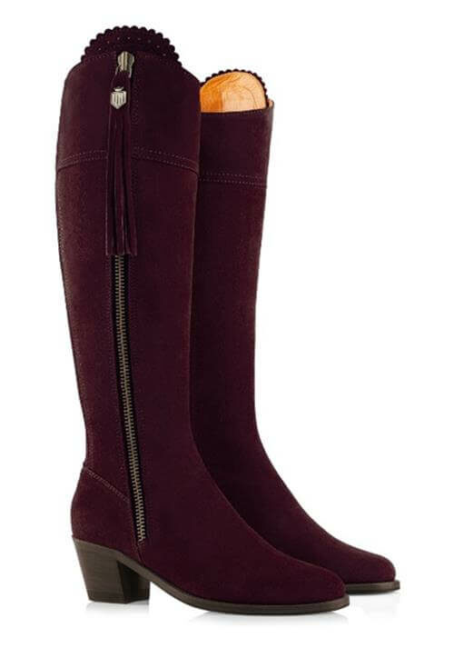 Sporting Fit Heeled Regina in Plum suede