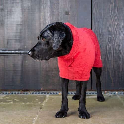 Classic drying coat in brick red