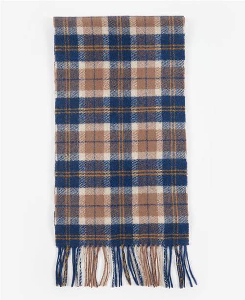 Scarf tartan in moorland