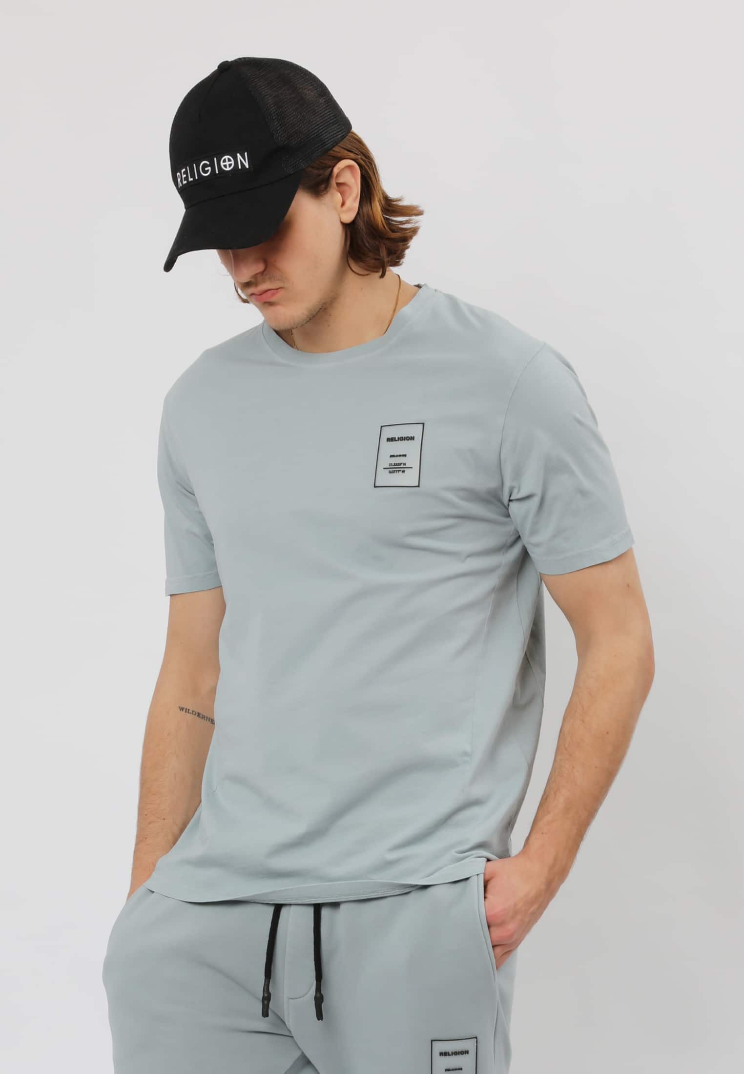 Tag T-Shirt – Washed High Rise Grey