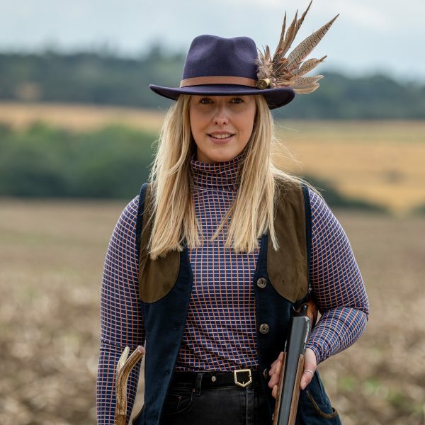 Cosy Roll Neck – Navy & Burnt Orange