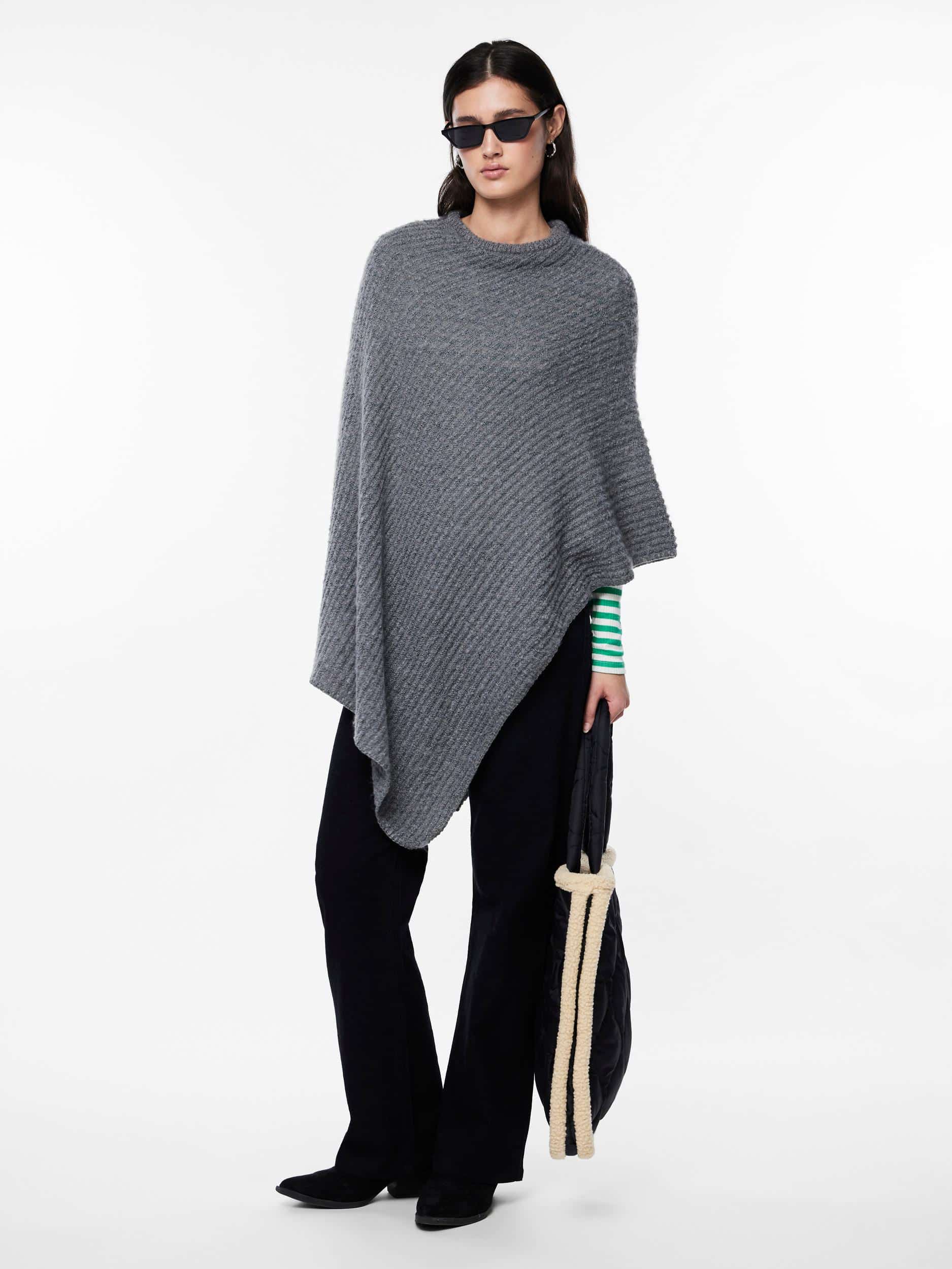 Pyrong Poncho – Grey