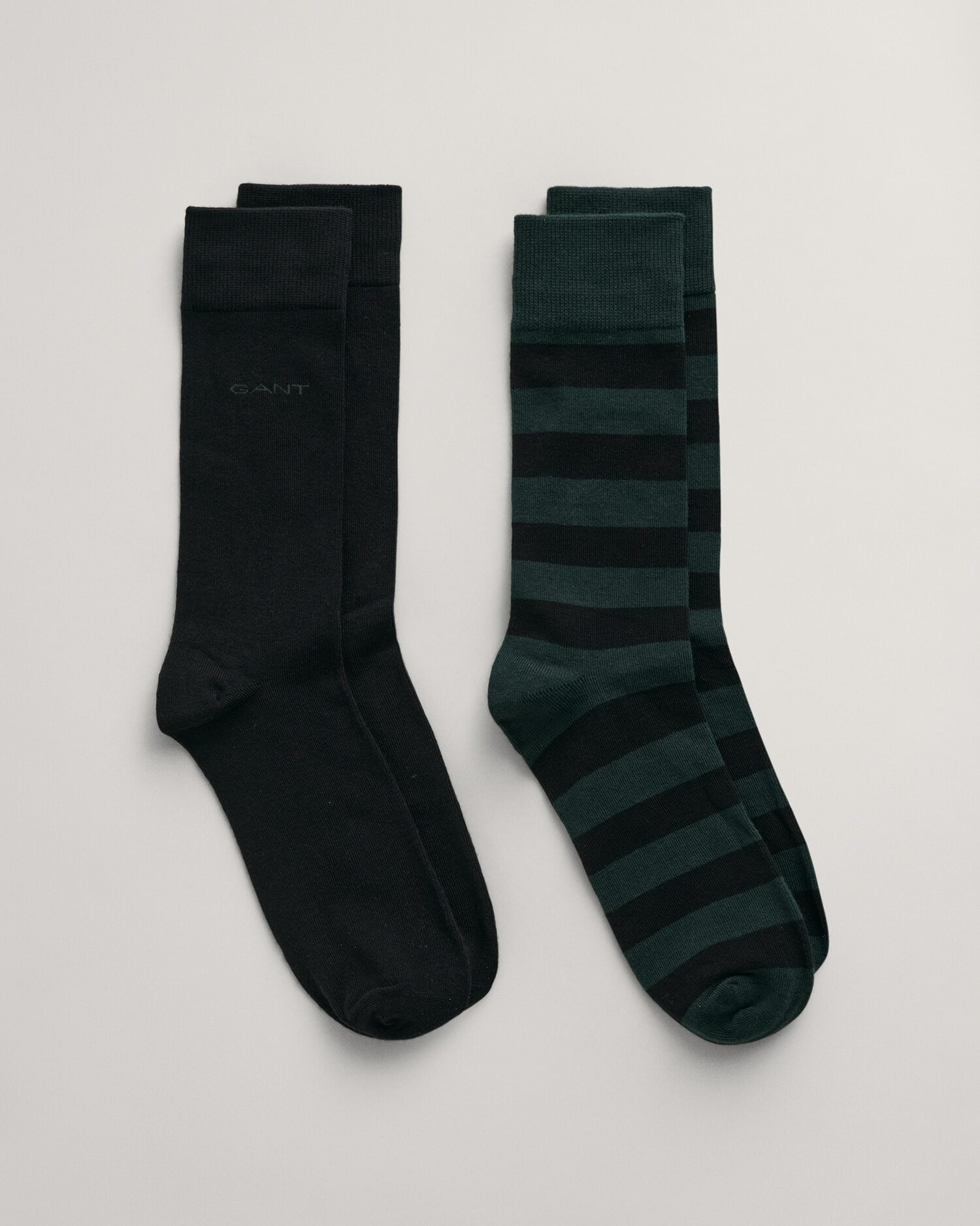 Gant 2-Pack Barstripe and Solid Socks in Green