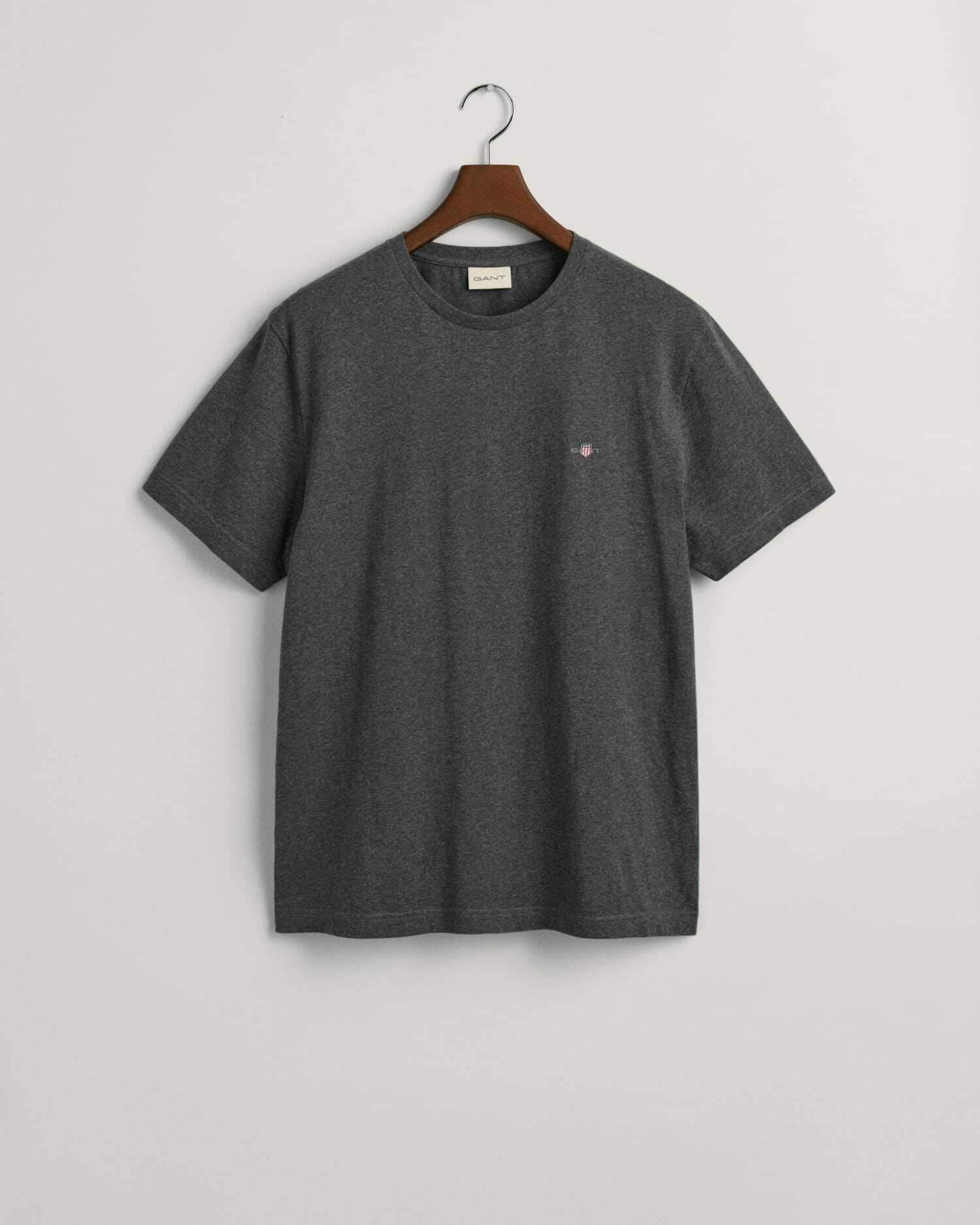 Gant Regular Fit Shield T-Shirt in Anthracite Grey