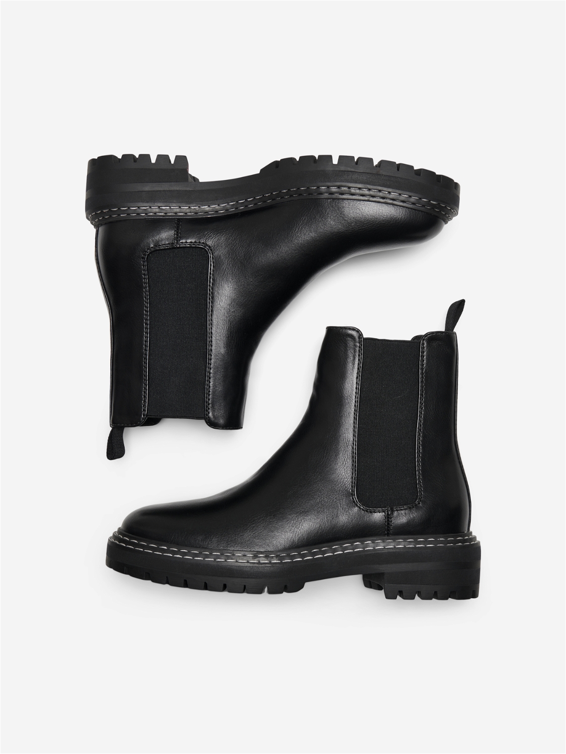 Beth Chelsea Boots – Black