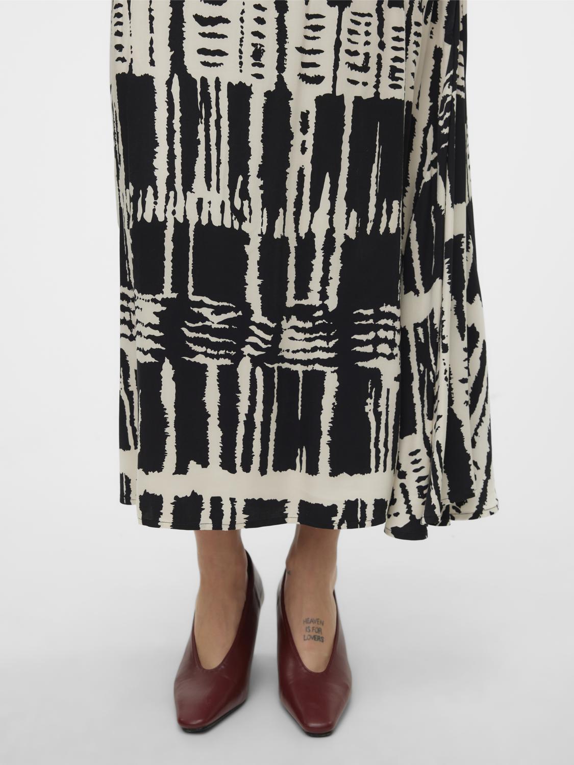 Cindy Cleo Skirt – Black Size L