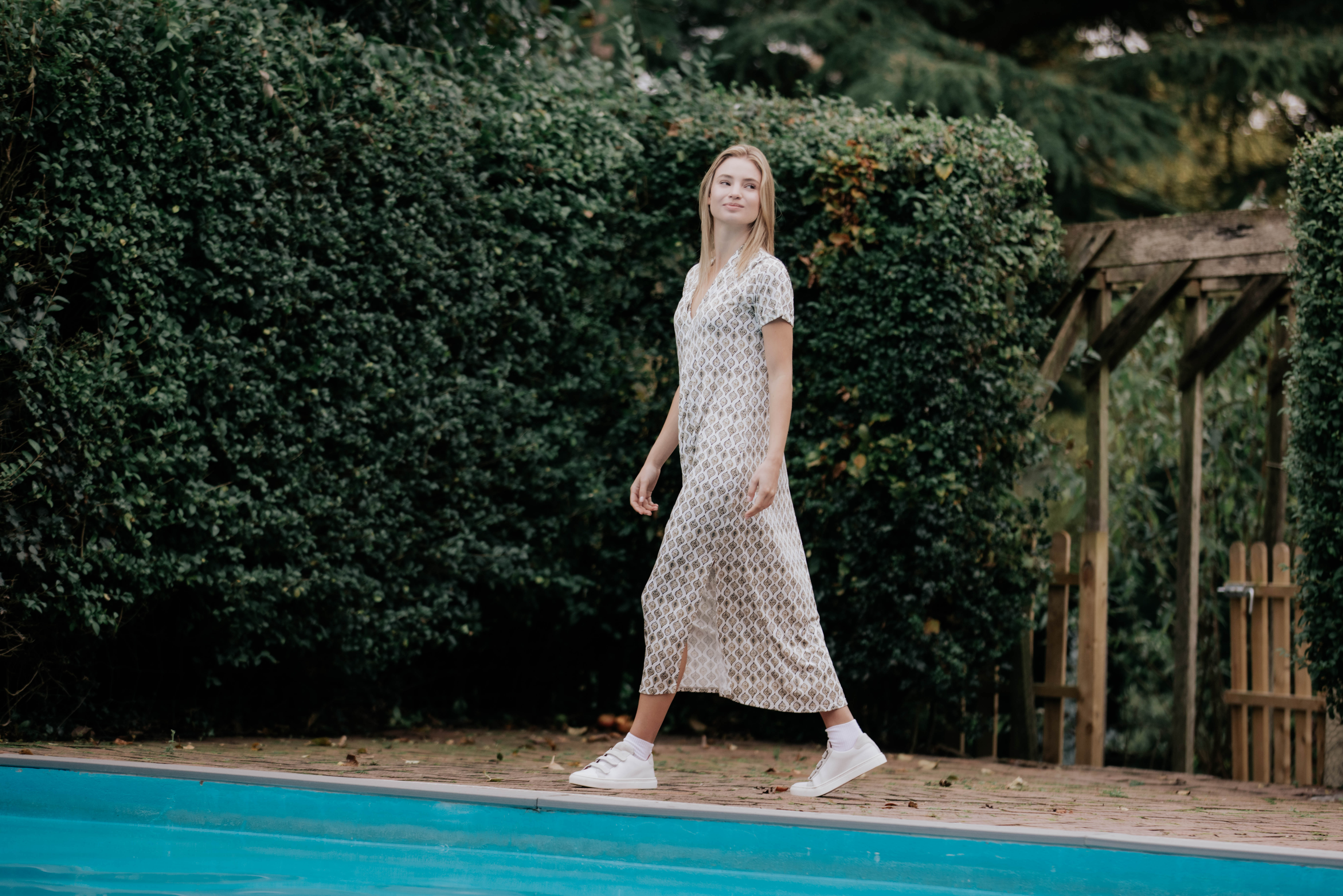 Santorini Dress – Sand Gold/Black
