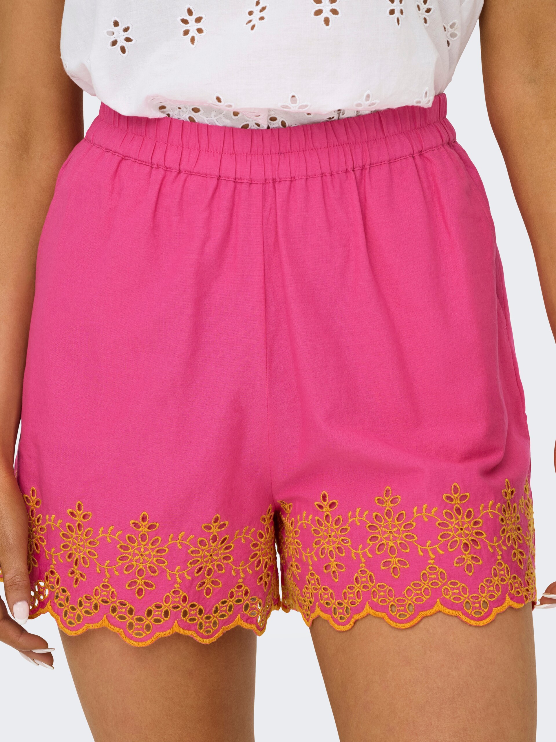 Loose Fit Shorts – Fuchsia Pink