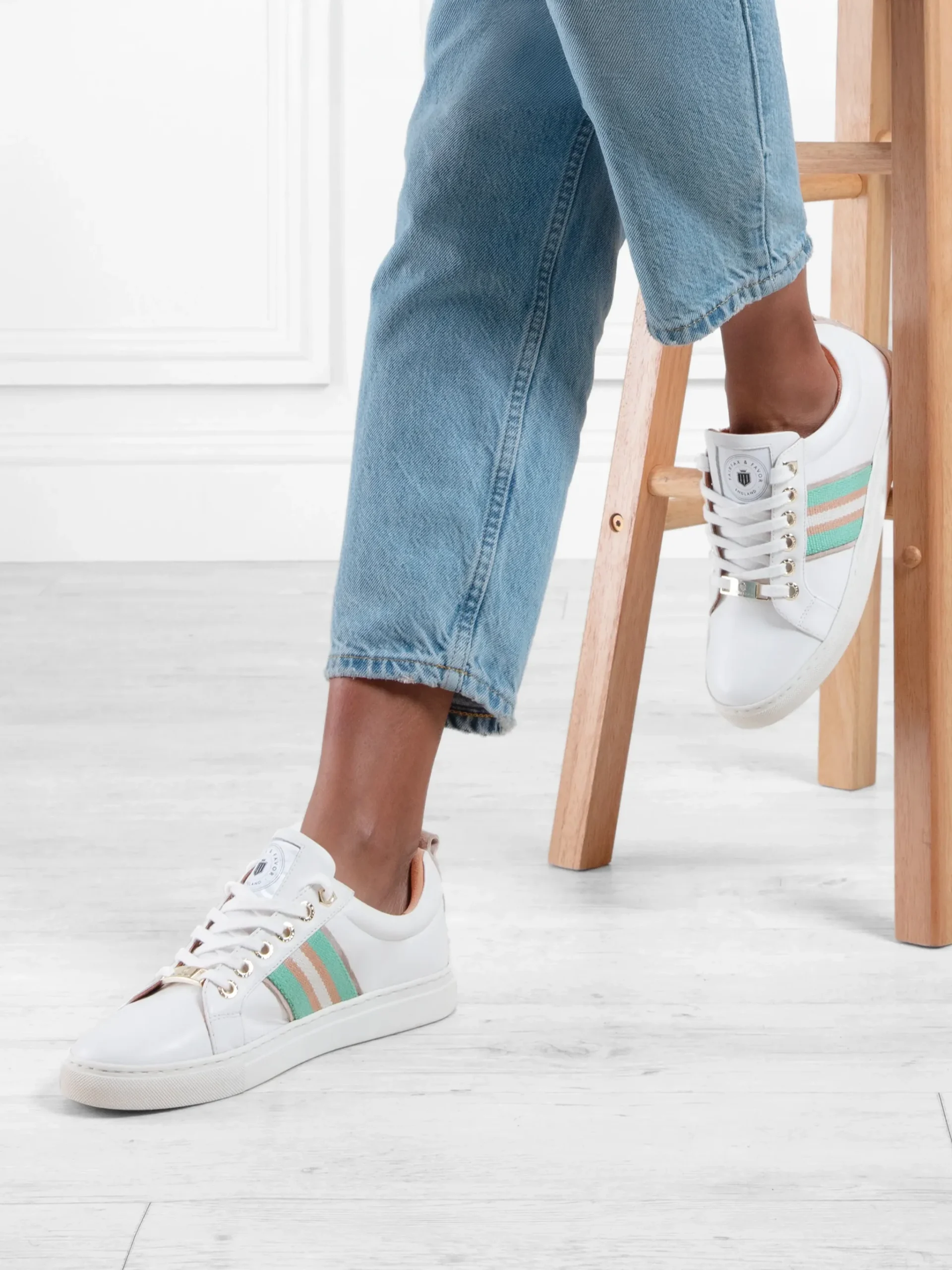 Boston Trainers – Mint/Stone